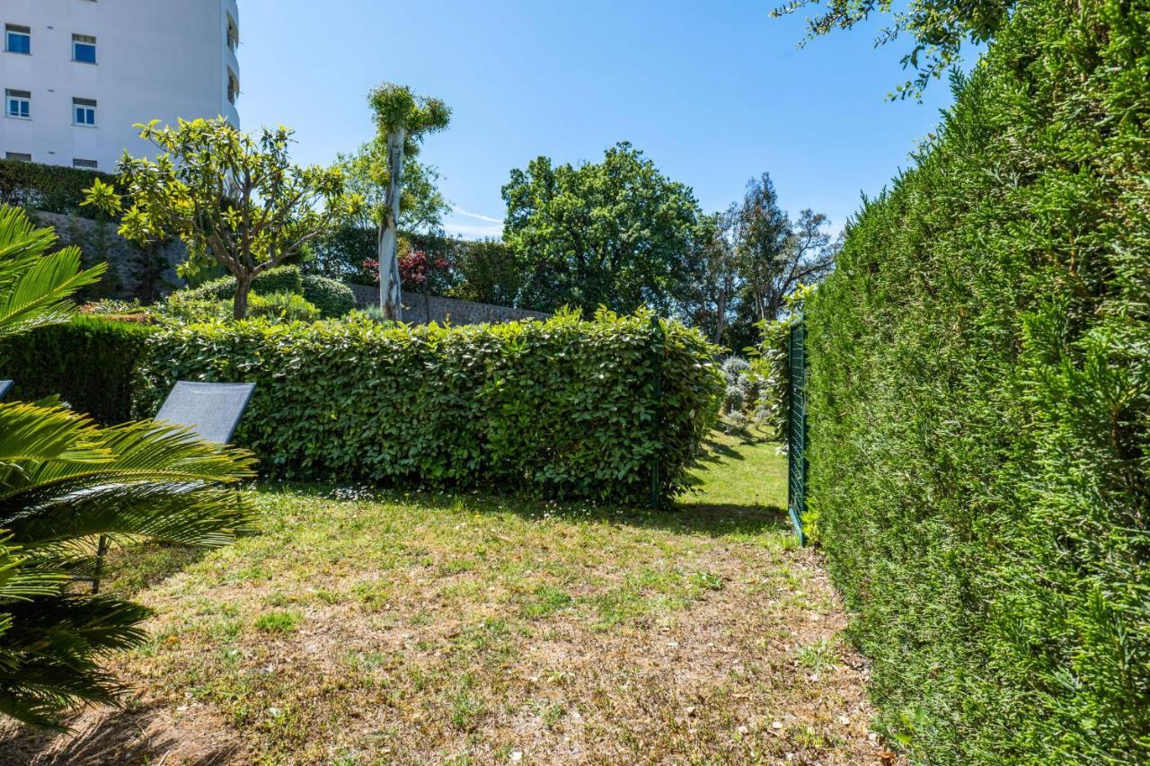 Garden-level Pool & Sea View Appartement *